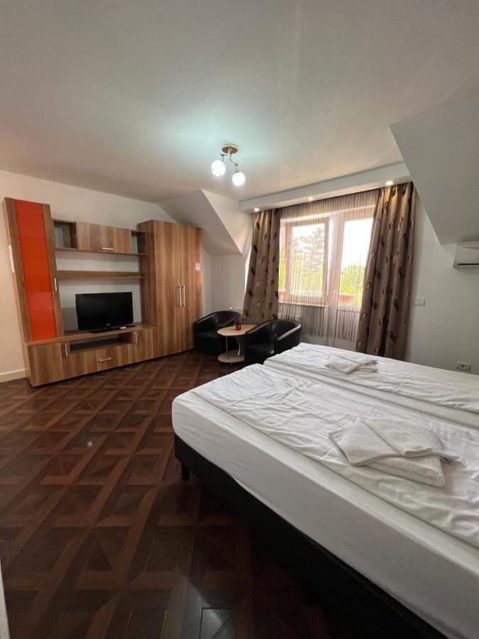 Hotel Gorunul Hunedoara Exterior foto